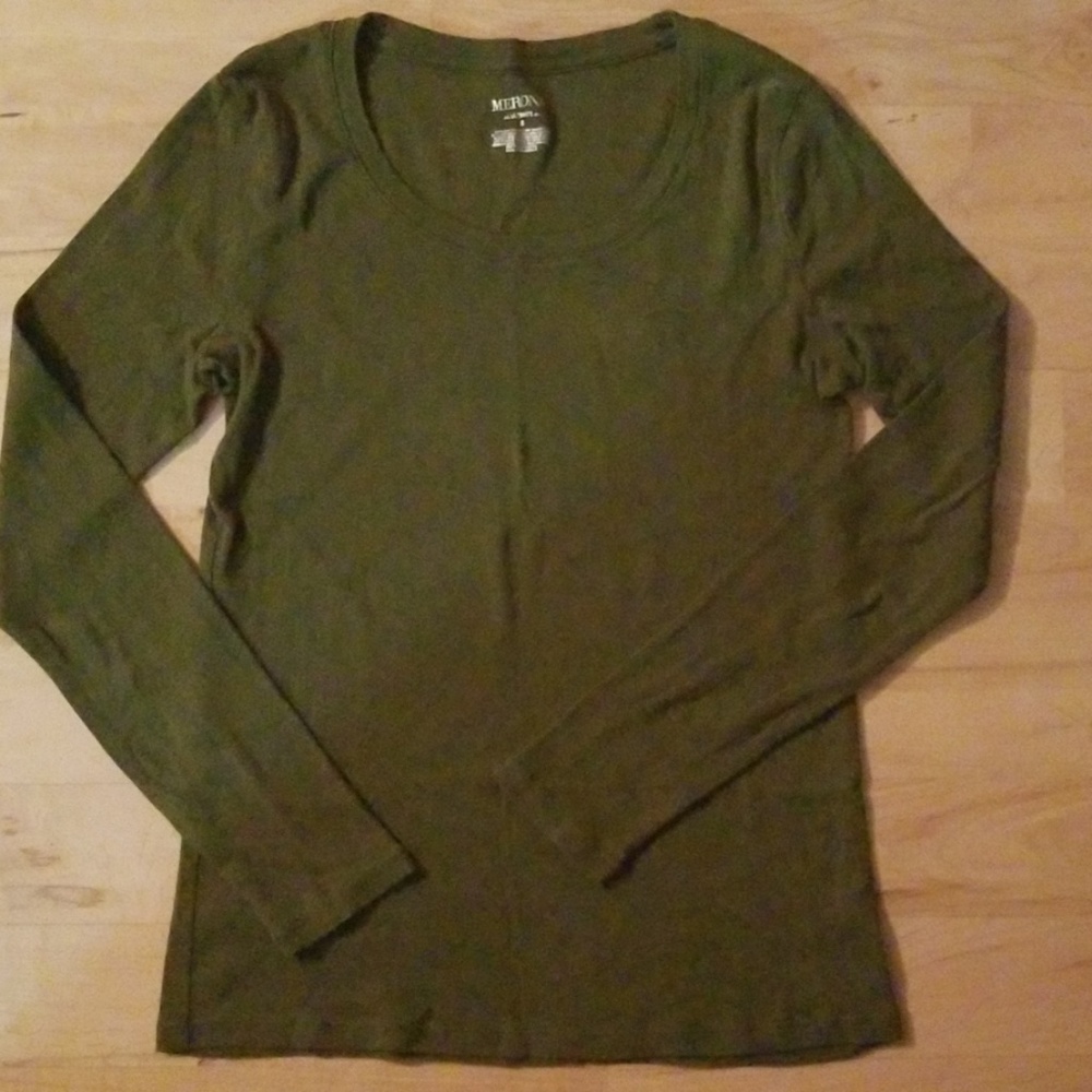 Merona olive long sleeve shirt